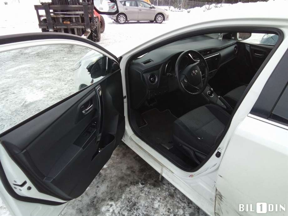Toyota Auris 2015-2019 (Type II, Fase 2) , Motorkode: 2ZR-FXE, Girkassekode: 