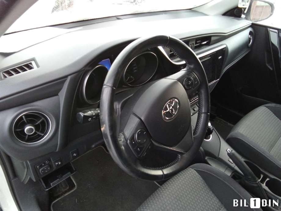 Toyota Auris 2015-2019 (Type II, Fase 2) , Motorkode: 2ZR-FXE, Girkassekode: