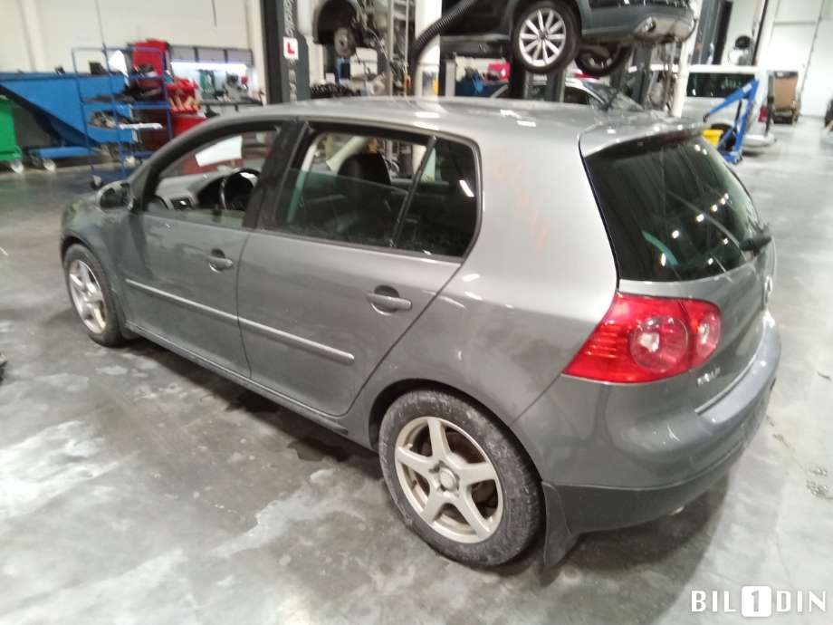 VW Golf V, Combi 2003-2008 , Motorkode: BLS, Girkassekode: 