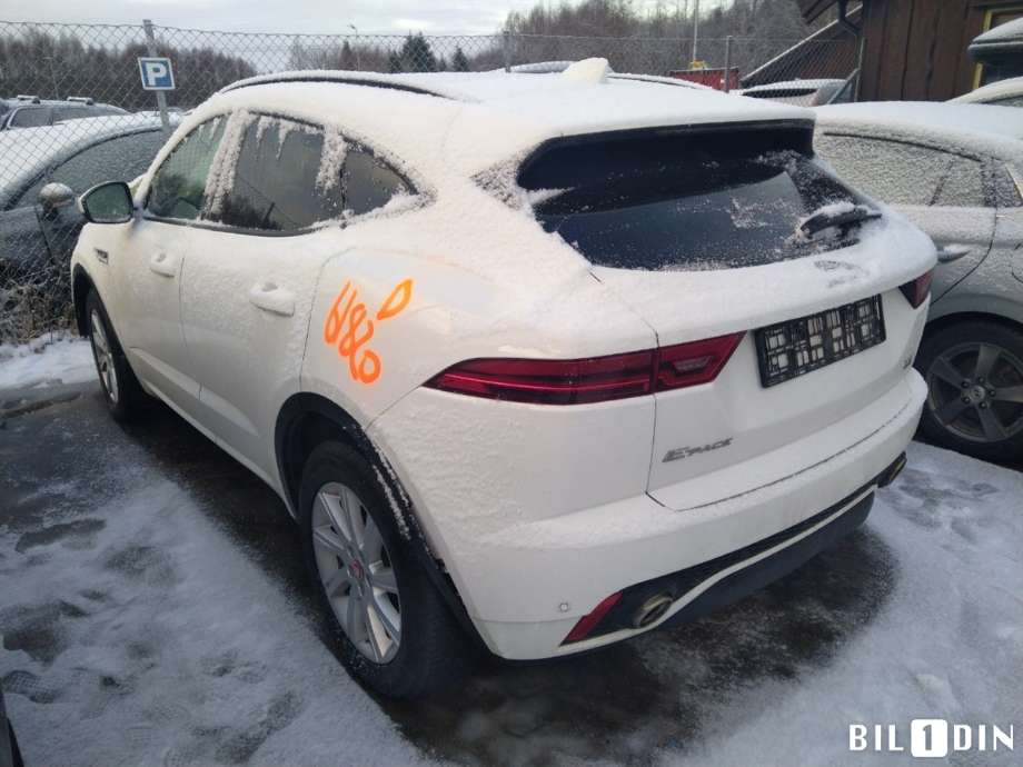 Jaguar E-PACE 2017-->> (X540) (X540), Motorkode: 204DTD, Girkassekode: 
