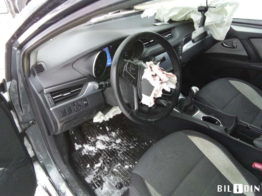 Toyota Avensis 2015-2019 (Type III, Fase 2) , Motorkode: 1ZR-FAE, Girkassekode: