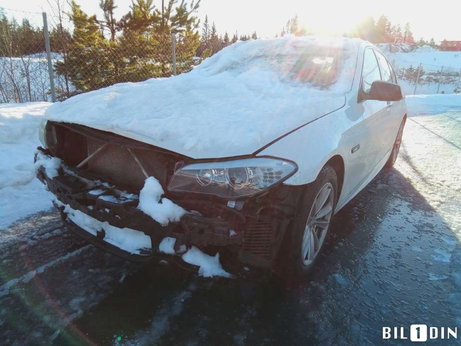 BMW 5-Serie 2010-2017 (F10/F11) (F10/F11), Motorkode: N47-D20C, Girkassekode: 