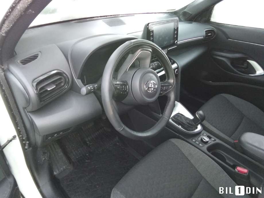 Toyota Yaris Cross (SUV) 2021-->> , Motorkode: , Girkassekode: 