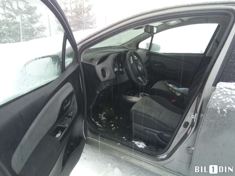 Toyota Yaris 2012-2014 (Type III, Fase 1) , Motorkode: 1NZ-FXE, Girkassekode: 