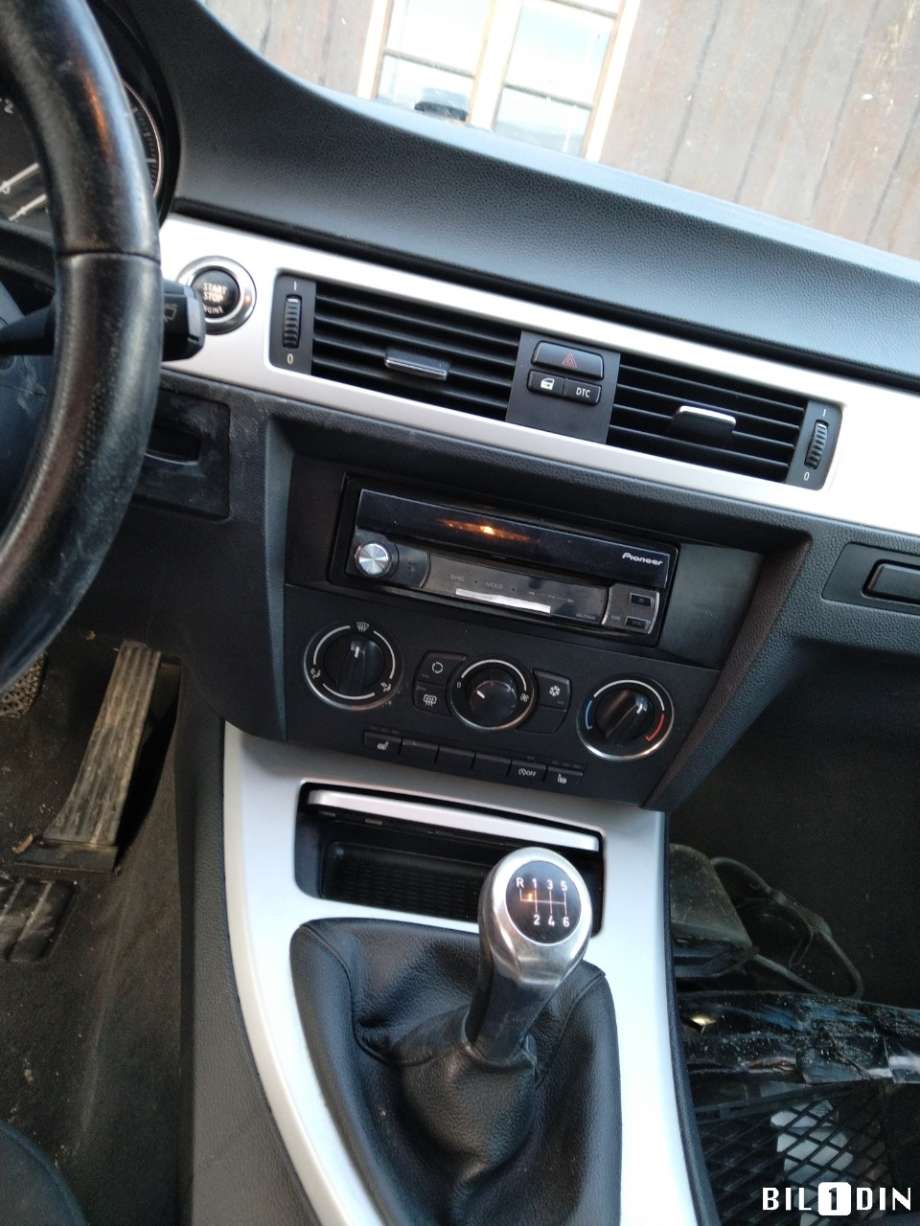 BMW 3-Serie 2005-2011 (E90/E91/E92/E93) (E90/E91/E92/E93), Motorkode: N43-B20A, Girkassekode: 