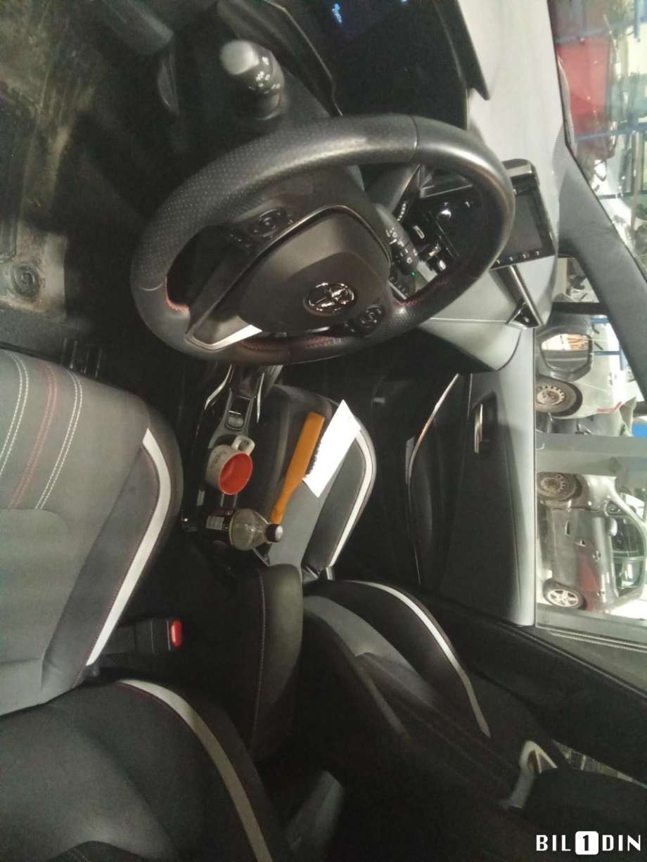 Toyota Corolla 2019-->> , Motorkode: 2ZR-FXE, Girkassekode: 