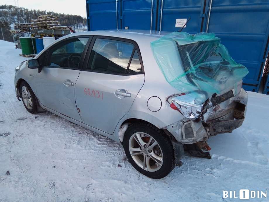 Toyota Auris 2010-2012 (Type I, Fase 2) , Motorkode: 2ZR-FXE, Girkassekode: 