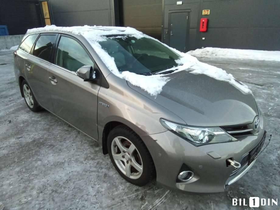 Toyota Auris 2013-2015 (Type II, Fase 1) , Motorkode: 2ZR-FXE, Girkassekode: 