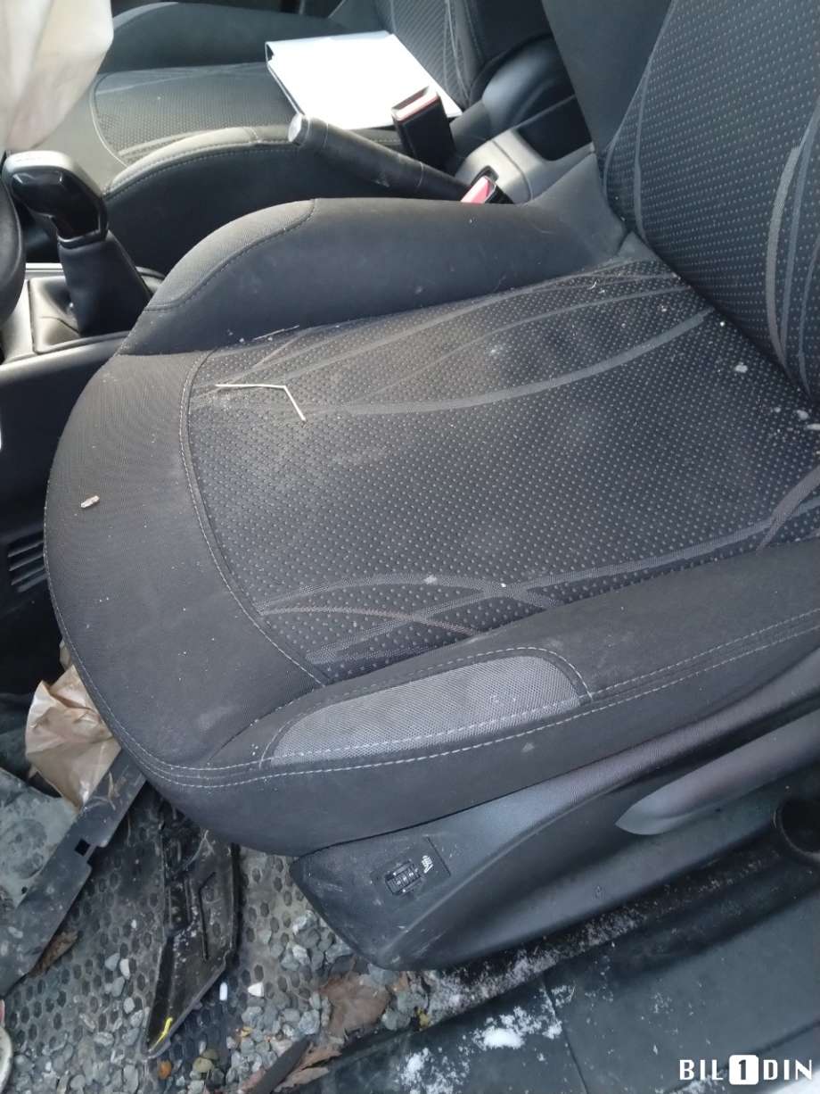 Peugeot 208 2012-2019 (Type I) , Motorkode: HMZ, Girkassekode: