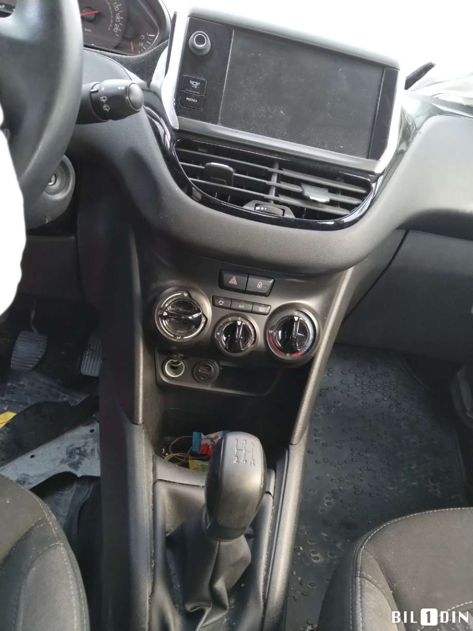 Peugeot 208 2012-2019 (Type I) , Motorkode: HMZ, Girkassekode: