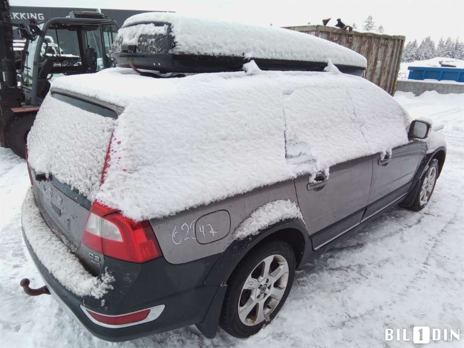 Volvo XC70 2008-2013 (Type II, Fase 1) , Motorkode: D5244T16, Girkassekode: 