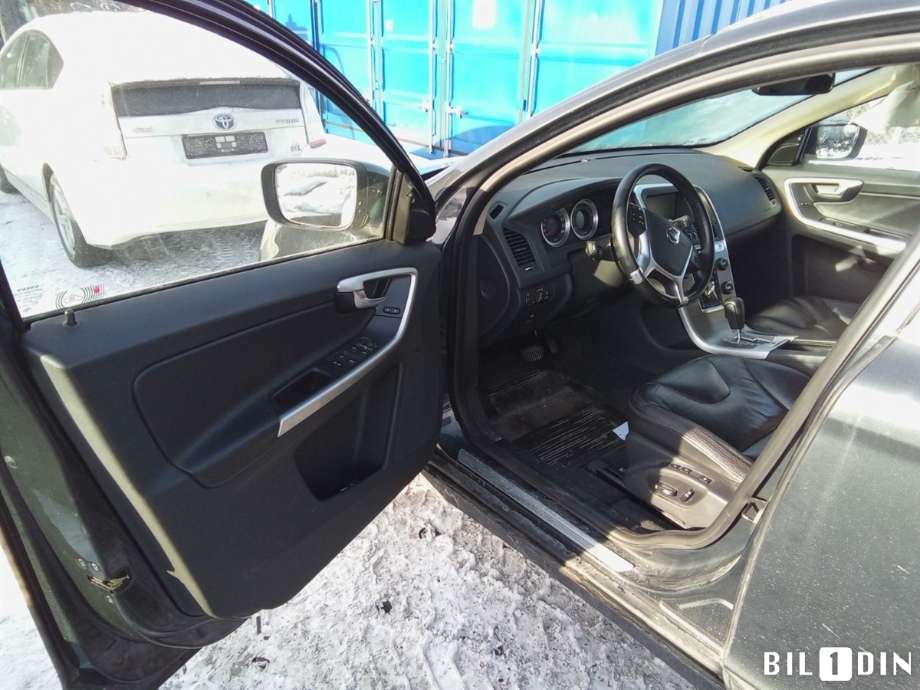 Volvo XC60 2008-2013 (Type I, Fase 1) , Motorkode: D5244T17, Girkassekode: