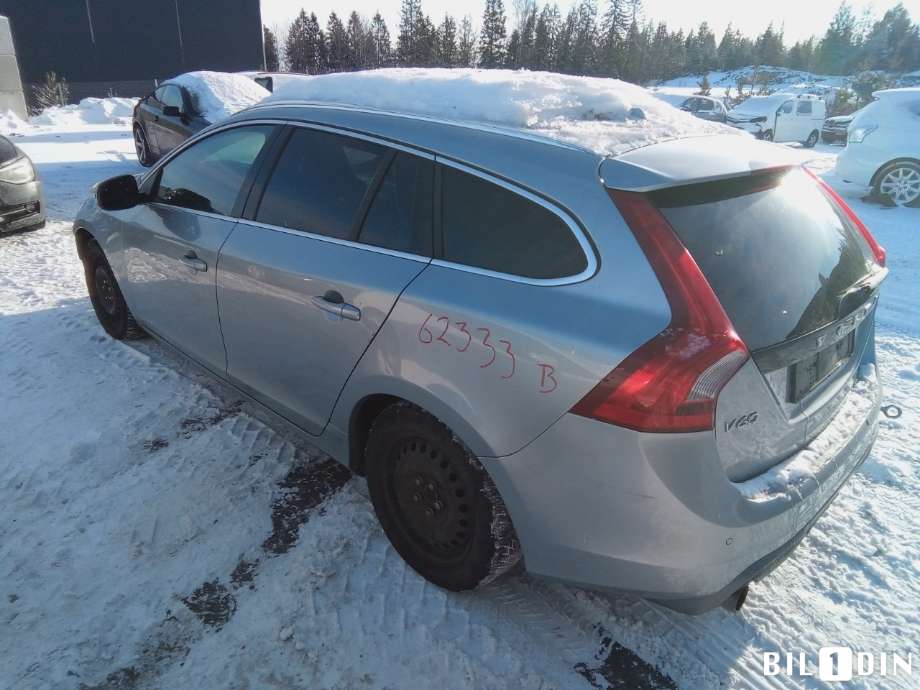 Volvo V60 2010-2013 (Type I, Fase 1) , Motorkode: D4162T, Girkassekode: 