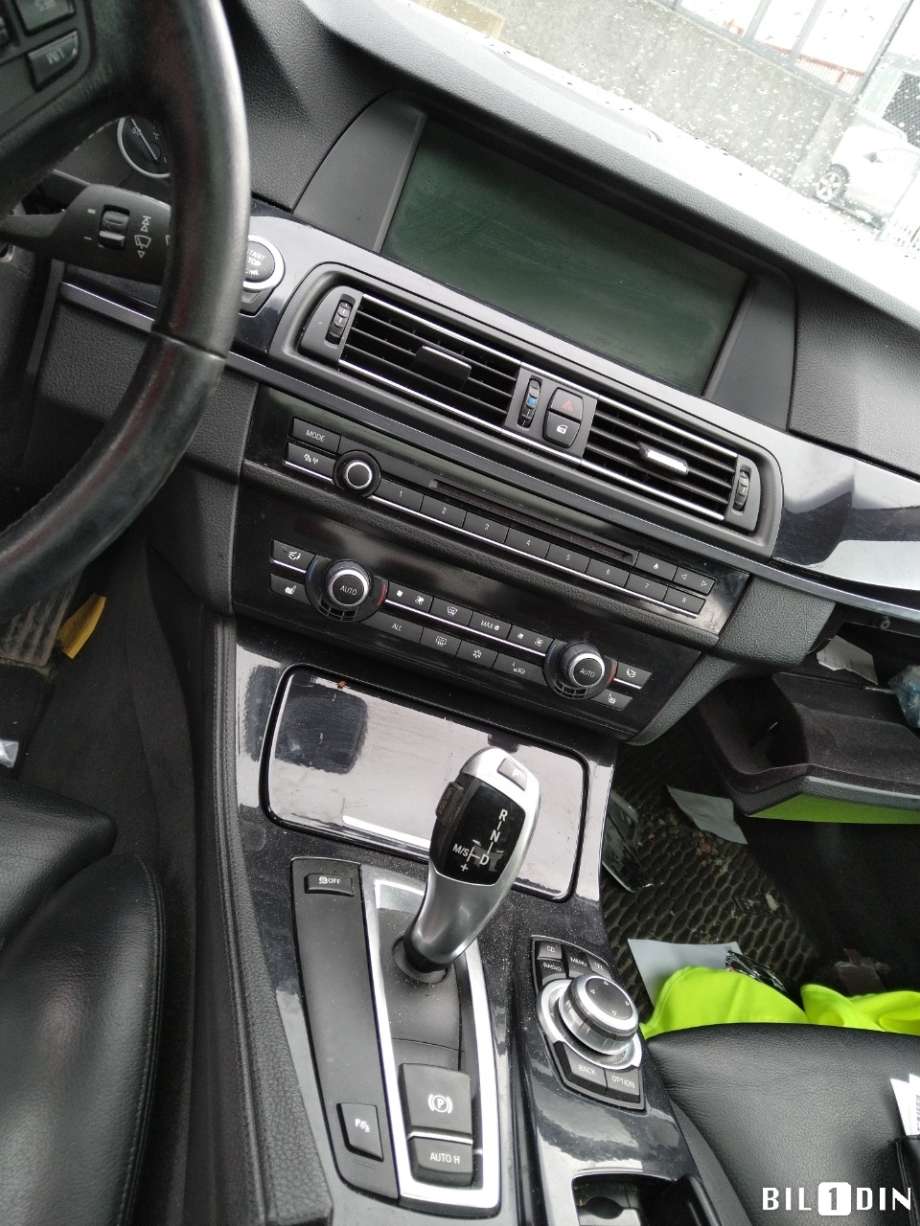 BMW 5-Serie 2010-2017 (F10/F11) (F10/F11), Motorkode: N47-D20C, Girkassekode: 