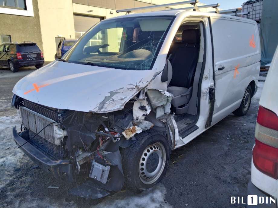 VW Transporter / Caravelle 2009-2015 (Fase 2) (T5) (T5), Motorkode: CAAC;CCHA, Girkassekode: 
