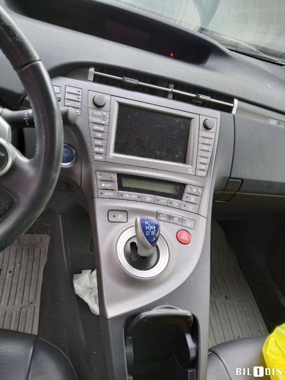 Toyota Prius +7 2012-2020 (Type III) (stasjonsvogn) (stasjonsvogn), Motorkode: 2ZR-FXE, Girkassekode: 