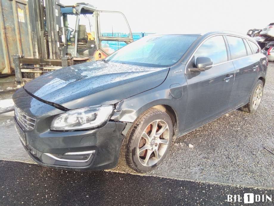 Volvo V60/V60 CC 2013-2018 (Type I, Fase 2) , Motorkode: D87PHEV, Girkassekode: 