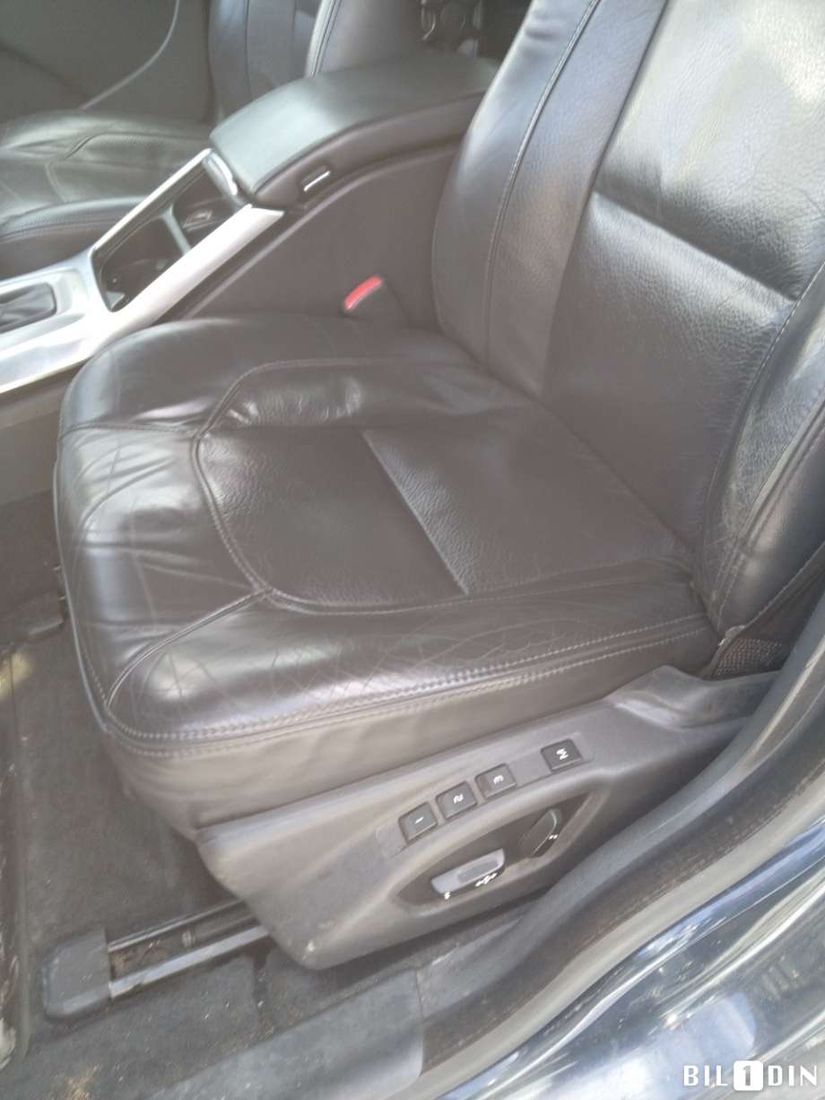 Volvo V70 2014-2016 (Type III, Fase 2) , Motorkode: D5204T7, Girkassekode: