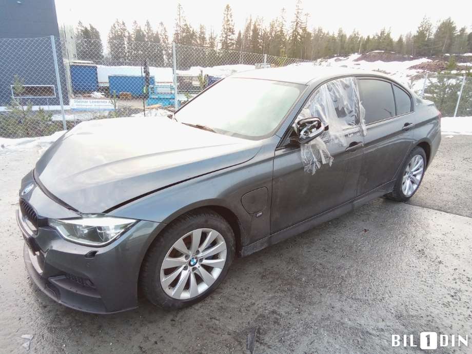 BMW 3-Serie 2012-2018 (F30/F31/F34) (F30/F31/F34), Motorkode: B48-B20A, Girkassekode: