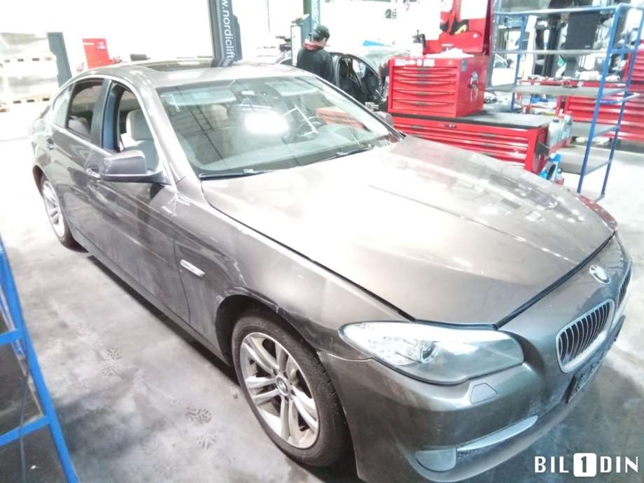BMW 5-Serie 2010-2017 (F10/F11) (F10/F11), Motorkode: N57-D30A, Girkassekode: 