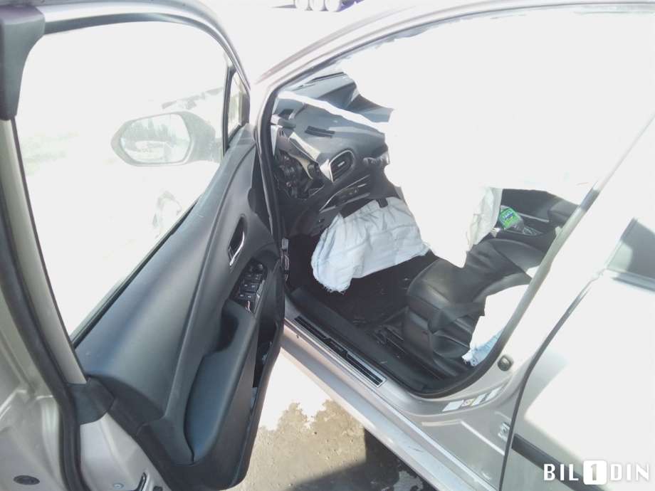Toyota Prius 2016-2023 (Type IV) (combi) (combi), Motorkode: 2ZR-FXE, Girkassekode: 