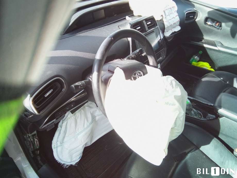 Toyota Prius 2016-2023 (Type IV) (combi) (combi), Motorkode: 2ZR-FXE, Girkassekode: 