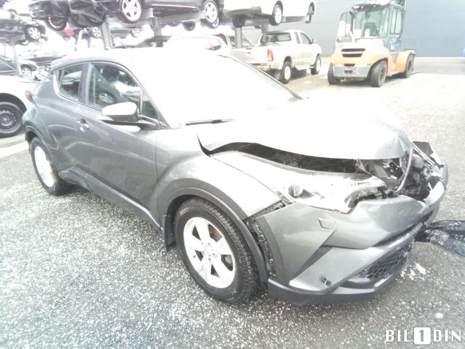 Toyota C-HR 2016-->> , Motorkode: 2ZR-FXE, Girkassekode: 