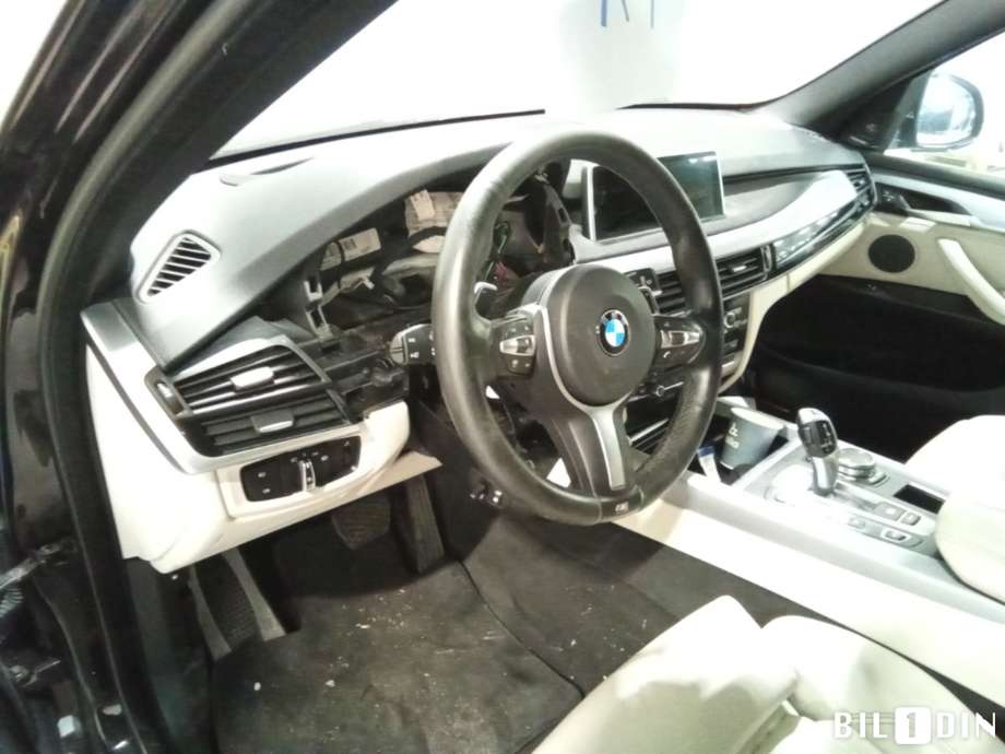 BMW X5 2013-2018 (F15) (F15), Motorkode: N20-B20A, Girkassekode: 