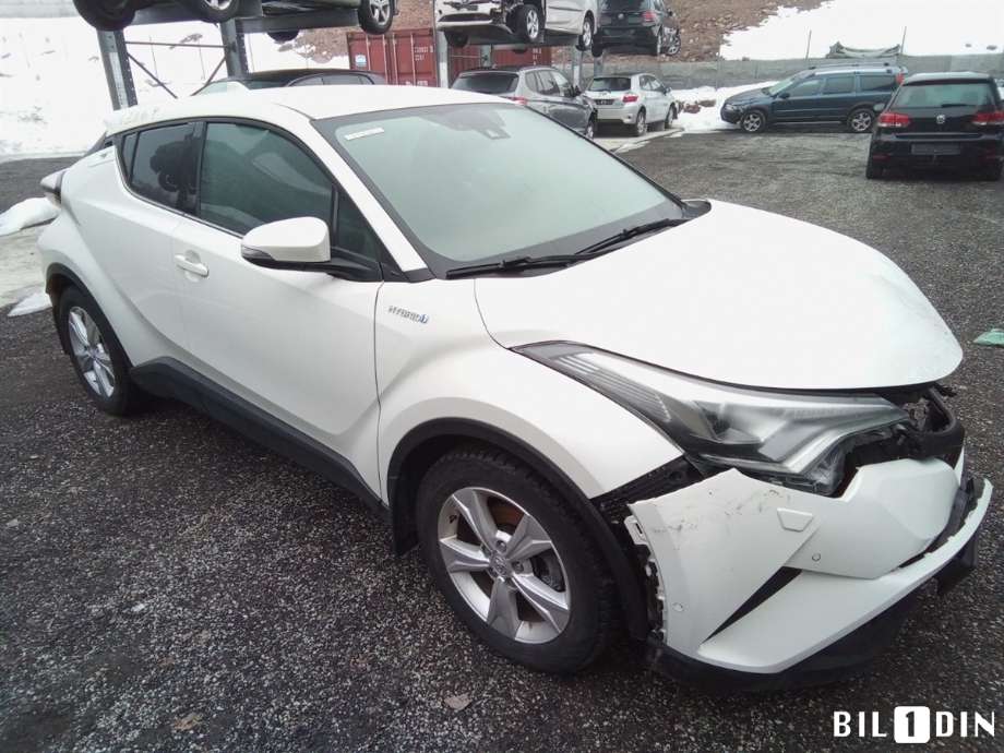 Toyota C-HR 2016-->> , Motorkode: 2ZR-FXE, Girkassekode: 