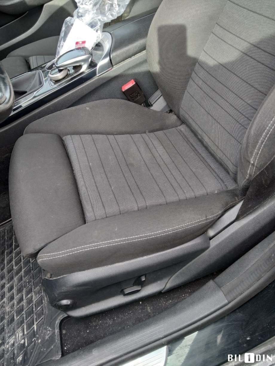 Mercedes C-Klasse 2014-2018 (Fase 1) (W205) (W205), Motorkode: M274.910, Girkassekode: