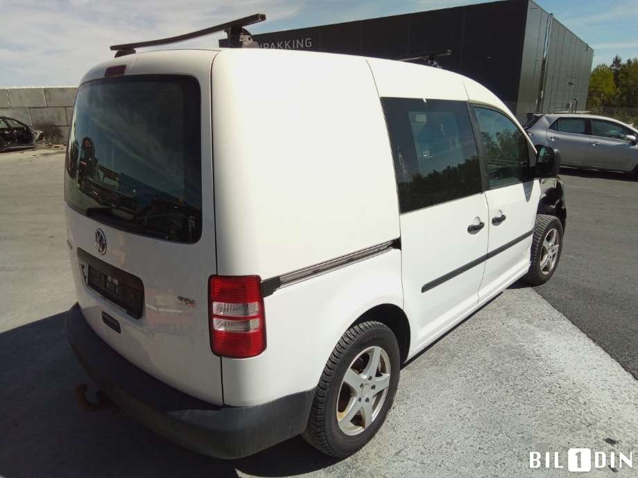 VW Caddy 2010-2015 (Type III, Fase 2) , Motorkode: CAYE, Girkassekode: 