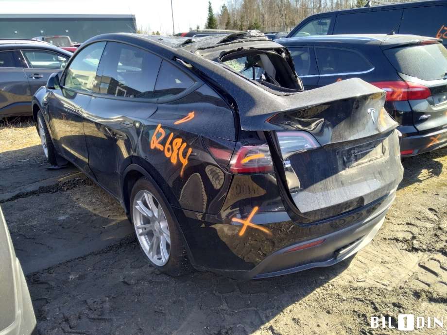 Tesla Model Y 2021-2024 (Type I) , Motorkode: , Girkassekode: