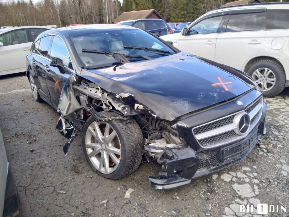 Mercedes CLS 2011-2017 (C218) (C218), Motorkode: OM642.854, Girkassekode: 