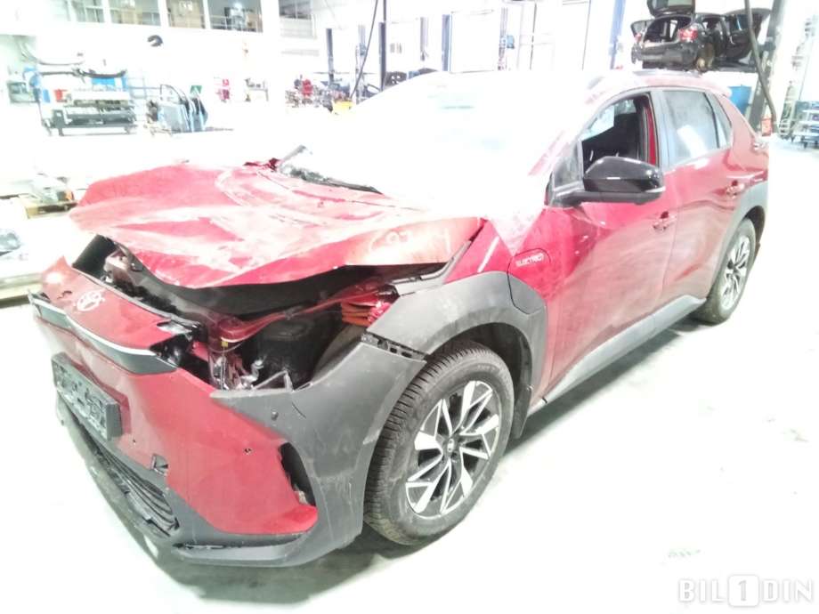 Toyota bZ4X 2022-->> , Motorkode: , Girkassekode: 