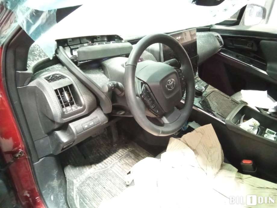 Toyota bZ4X 2022-->> , Motorkode: , Girkassekode: 
