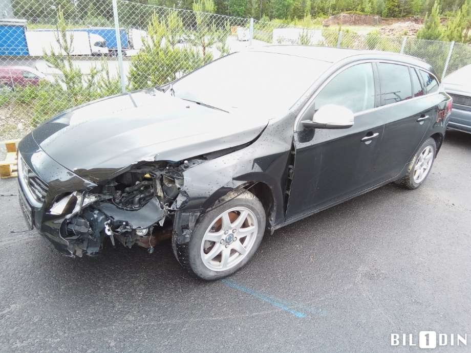 Volvo V60 2010-2013 (Type I, Fase 1) , Motorkode: D4162T, Girkassekode: 