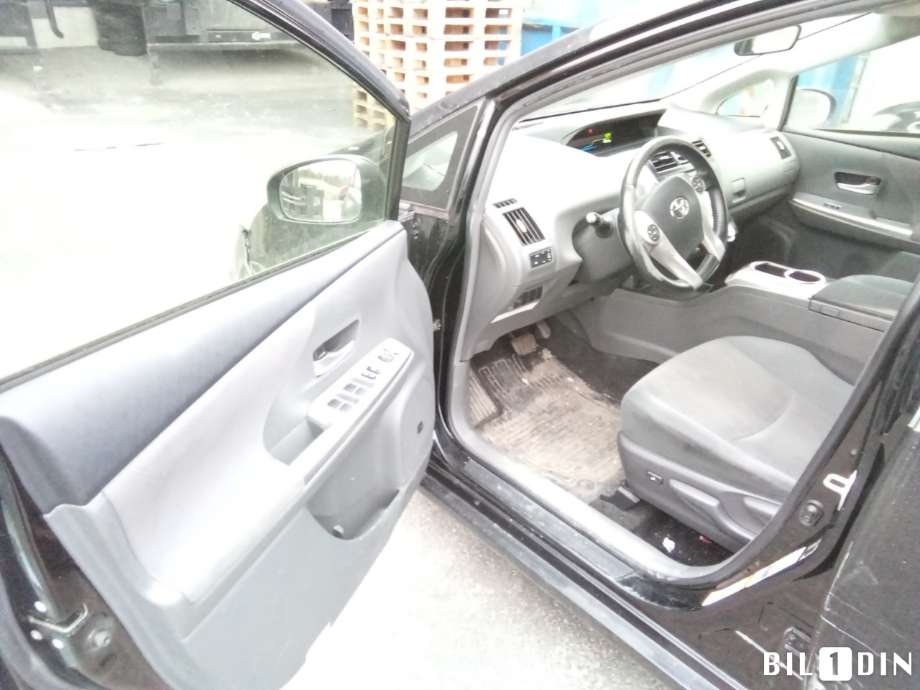 Toyota Prius +7 2012-2020 (Type III) (stasjonsvogn) (stasjonsvogn), Motorkode: 2ZR-FXE, Girkassekode: 