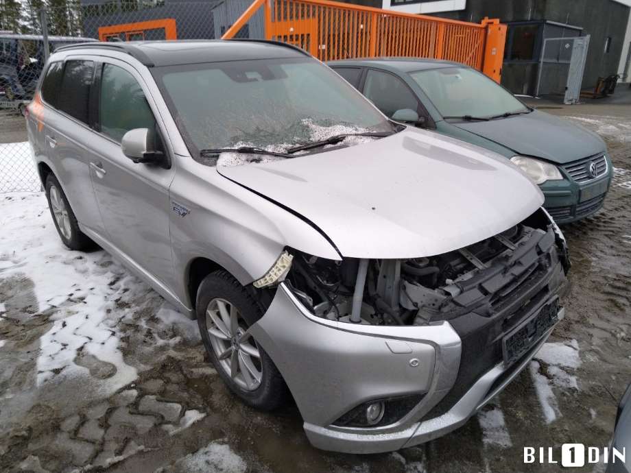 Mitsubishi Outlander 2015-->> (Type III, Fase 2) , Motorkode: 4B11, Girkassekode: 