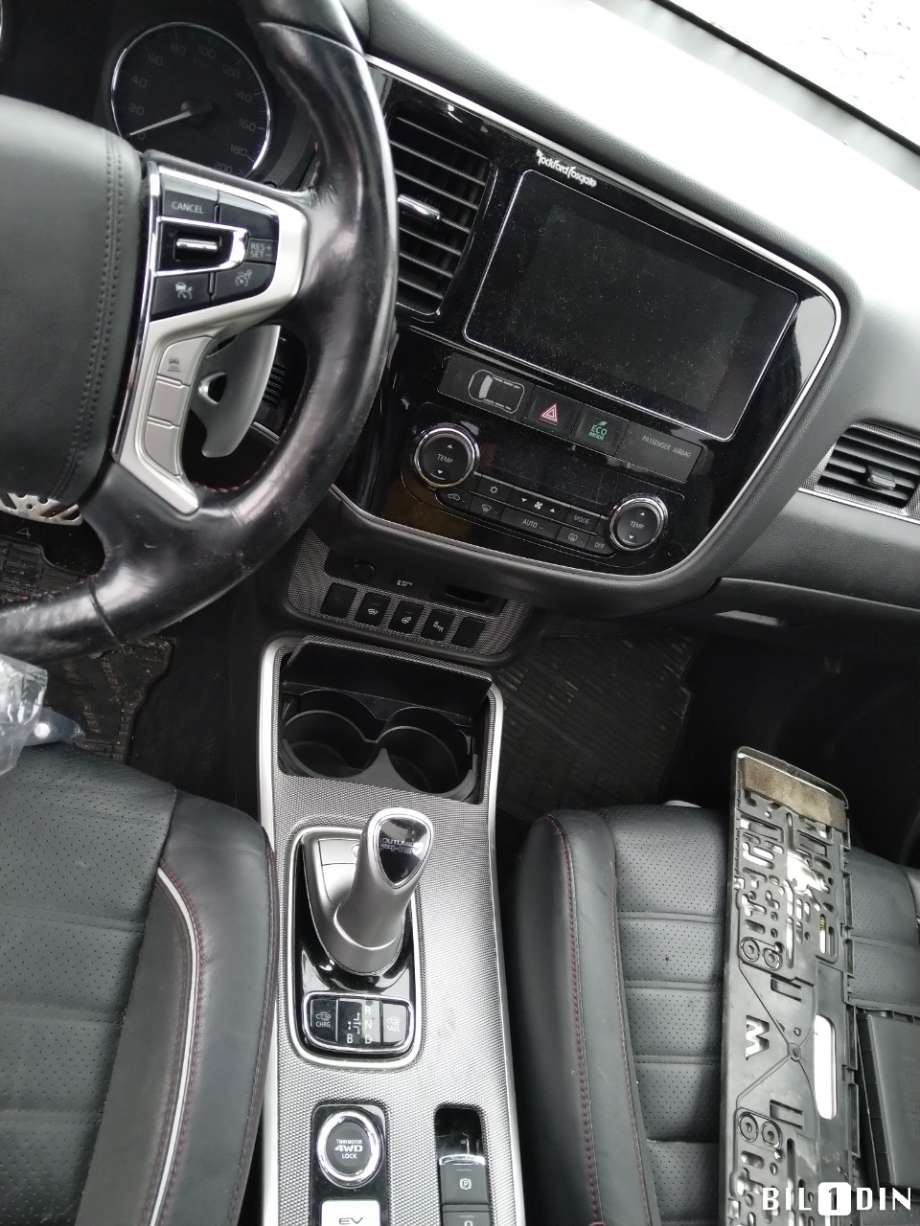 Mitsubishi Outlander 2015-->> (Type III, Fase 2) , Motorkode: 4B11, Girkassekode: 