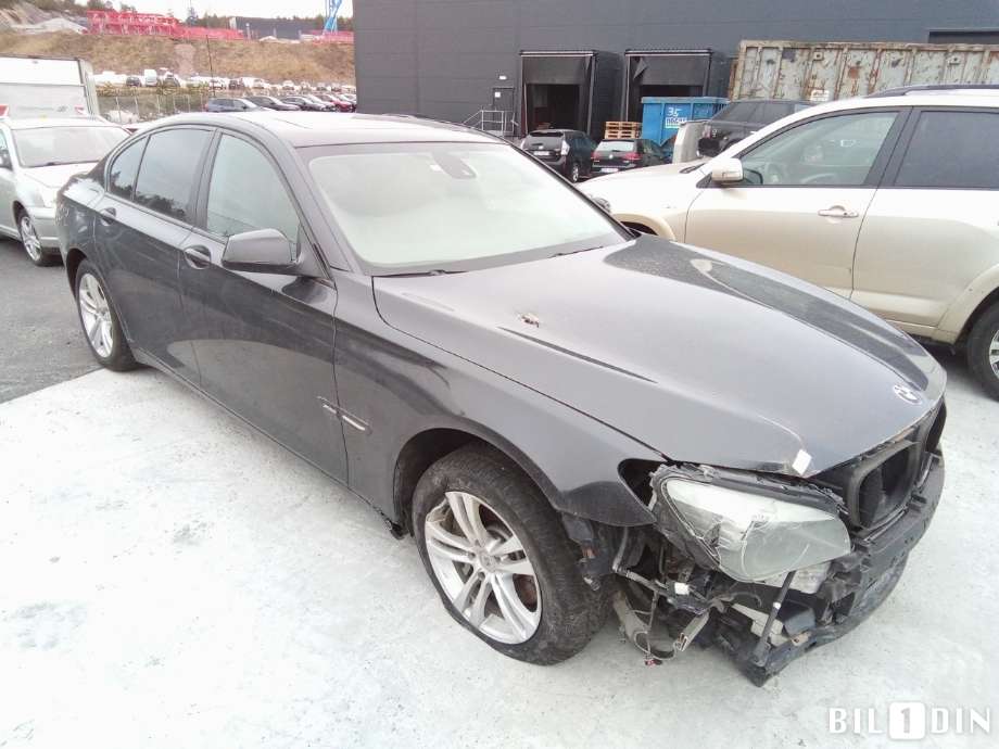 BMW 7-Serie 2009-2015 (F01/F02/F03/F04) (F01/F02/F03/F04), Motorkode: N57-D30B, Girkassekode: 