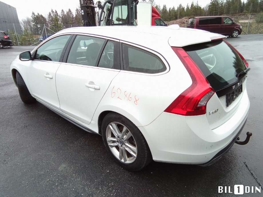 Volvo V60/V60 CC 2013-2018 (Type I, Fase 2) , Motorkode: D4204T5, Girkassekode: 