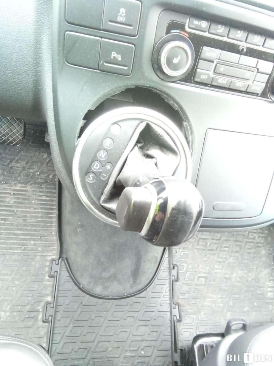 VW Transporter / Caravelle 2009-2015 (Fase 2) (T5) (T5), Motorkode: CFCA, Girkassekode: 