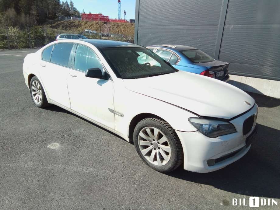 BMW 7-Serie 2009-2015 (F01/F02/F03/F04) (F01/F02/F03/F04), Motorkode: N57-D30A, Girkassekode: 