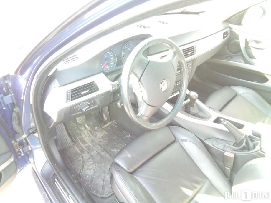 BMW 3-Serie 2005-2011 (E90/E91/E92/E93) (E90/E91/E92/E93), Motorkode: , Girkassekode: