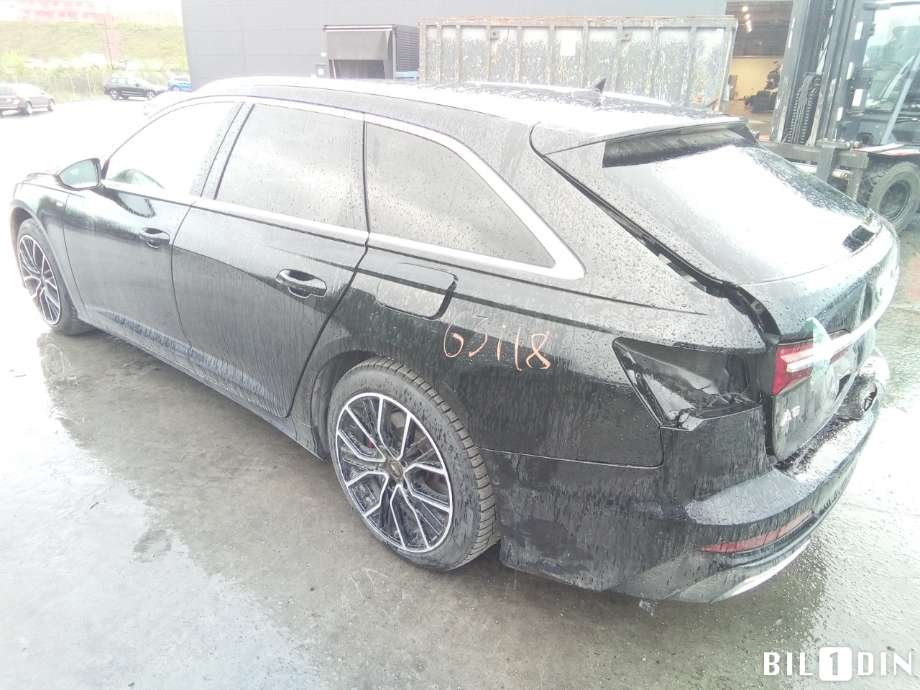 Audi A6 2018-->> (Type V) (C8) (C8), Motorkode: DLGA, Girkassekode: