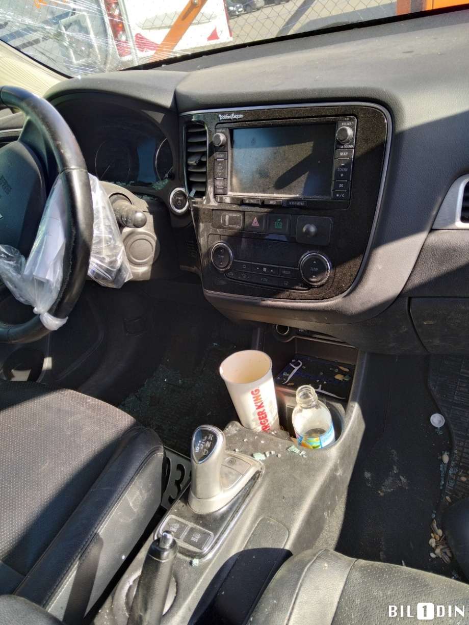 Mitsubishi Outlander 2015-->> (Type III, Fase 2) , Motorkode: 4B11, Girkassekode: 