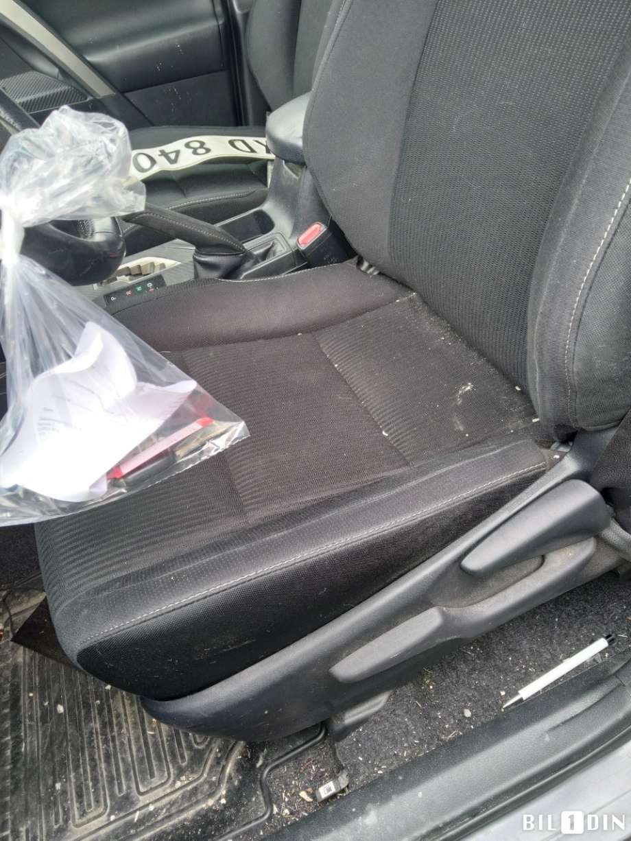 Toyota RAV4 2013-2015 (Type IV, Fase 1) , Motorkode: 2AD-FHV, Girkassekode: 