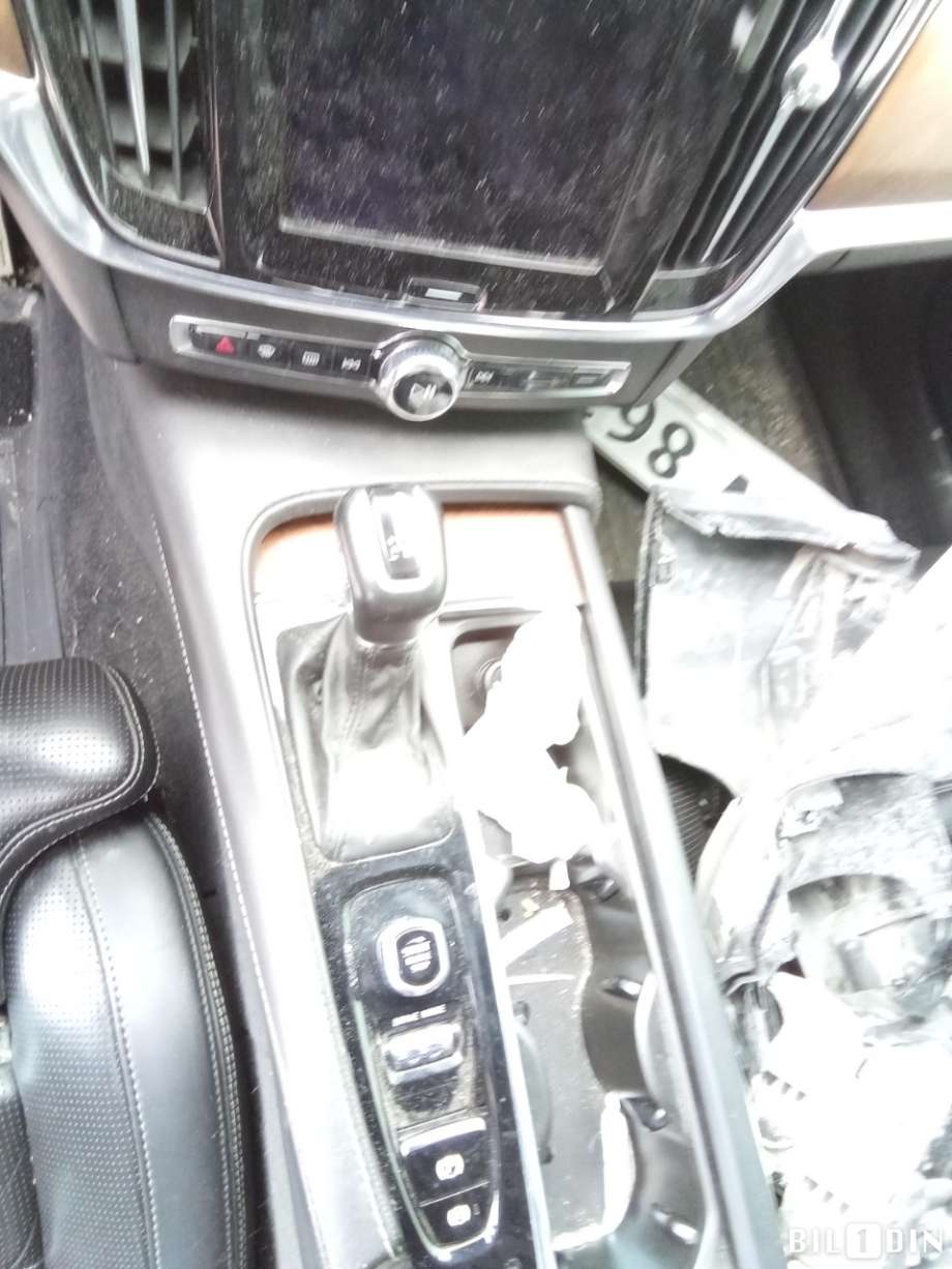 Volvo V90 / V90 CC / S90 2016-->> , Motorkode: D4204T14, Girkassekode: 