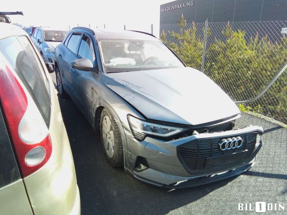 Audi e-tron 2018-->> , Motorkode: BM1J, Girkassekode: 