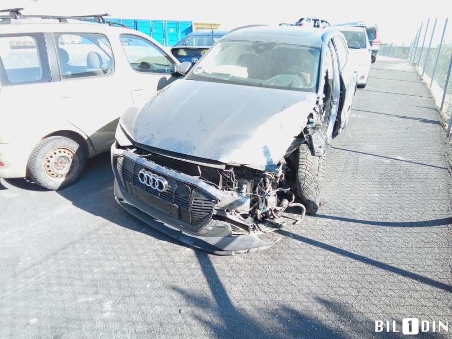 Audi e-tron 2018-->> , Motorkode: BM1J, Girkassekode: 